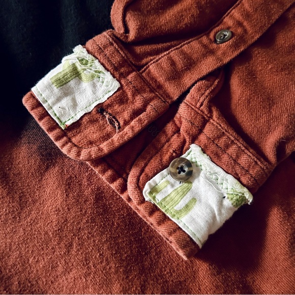 Faded Glory Dip Dye Button Down Shirt w/ Western Cowgirl & Cactus Patches - Picture 4 of 9